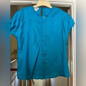 Women’s Blouse Size 16